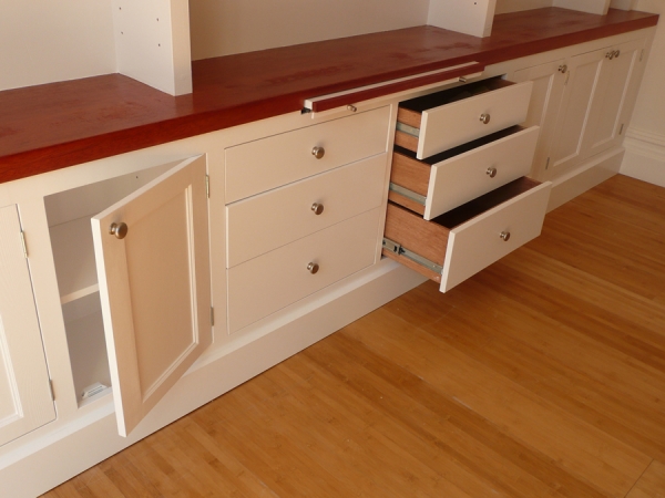 fitted-furniture