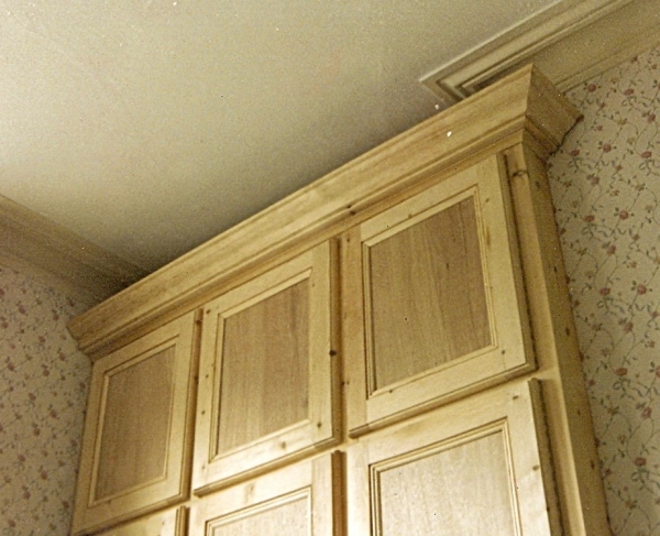 fitted-furniture