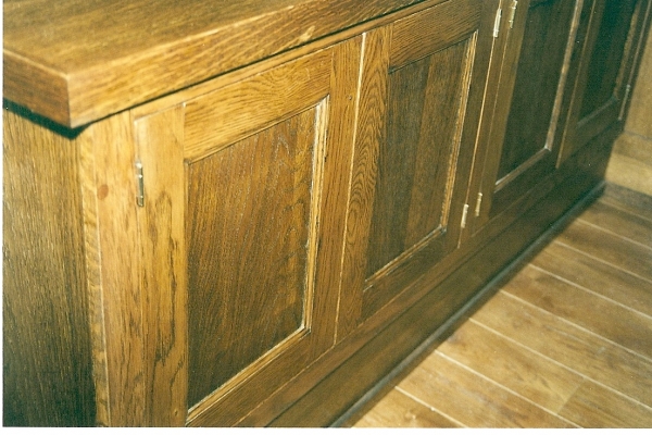 fitted-furniture
