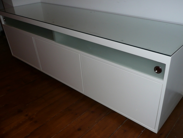fitted-furniture