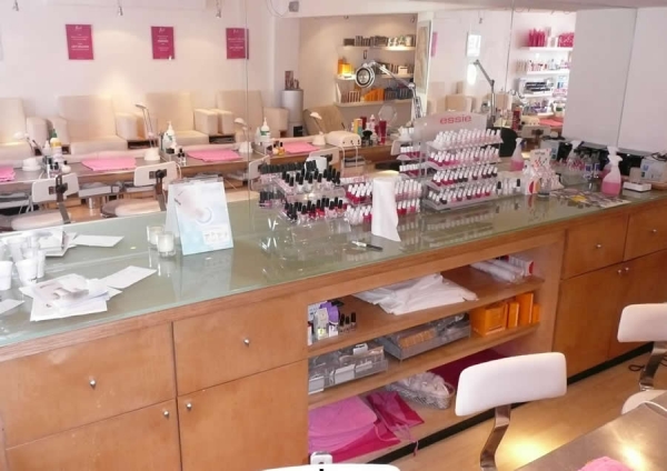 shop-fronts-and-interiors